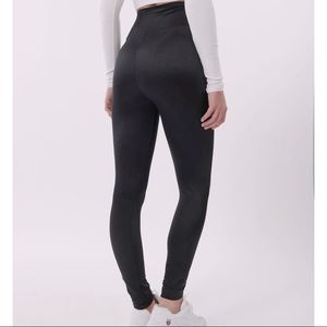 BRAND NEW Shinny high wasted garage leggings